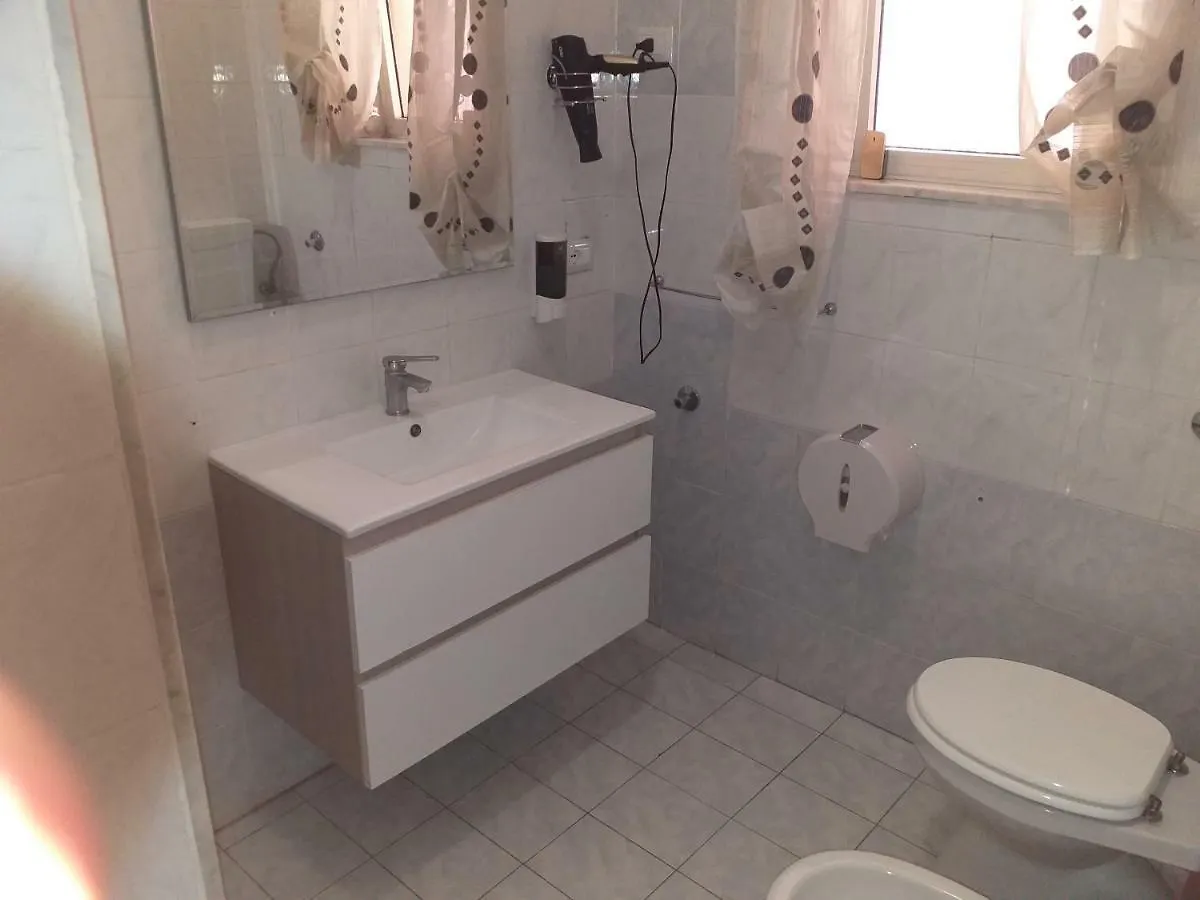 Couette-café Bed&Fly Near Airport Fontanarossa Bagno Privato In Camera Catane